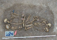 4,600 Year Old Burial Site Contains Oldest 'Nuclear Family'